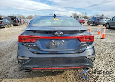 2021 Kia Forte Gt z USA, uszkodzony, nr VIN 3KPF44ACXME394358
